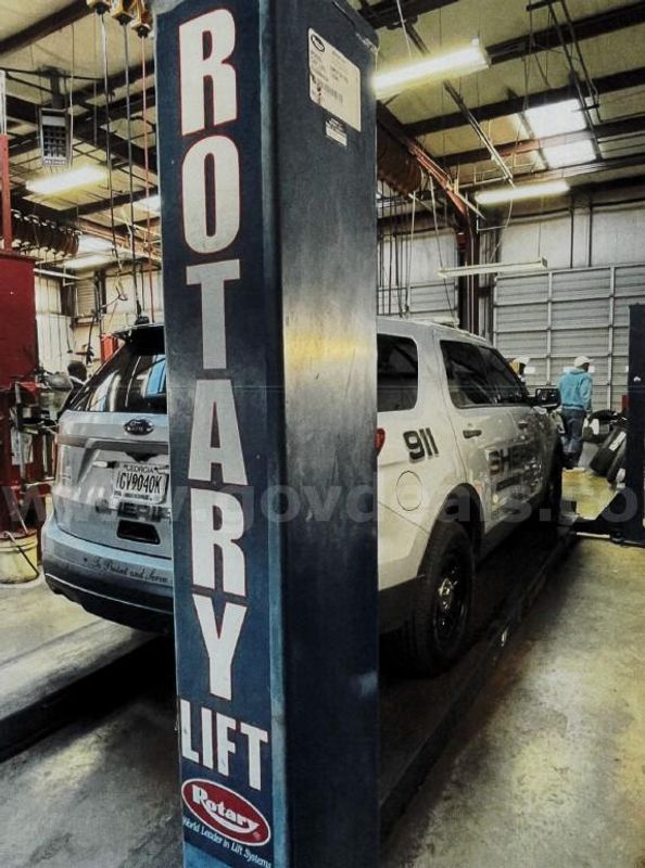 Rotary Vehicle Lift