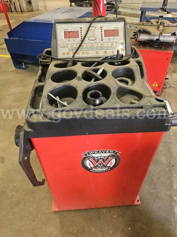 Weaver Wheel Balancer