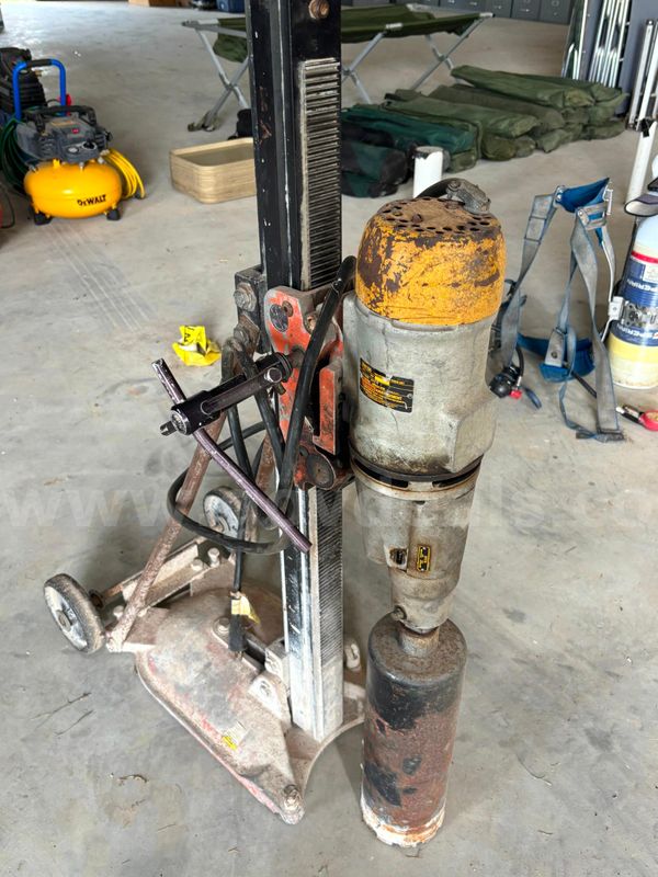 DeWALT DW194 Two-Speed Core Drill with Drill Stand & Core Bit