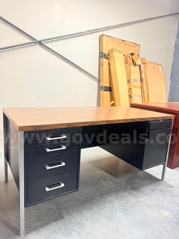 Black Metal Office Desk
