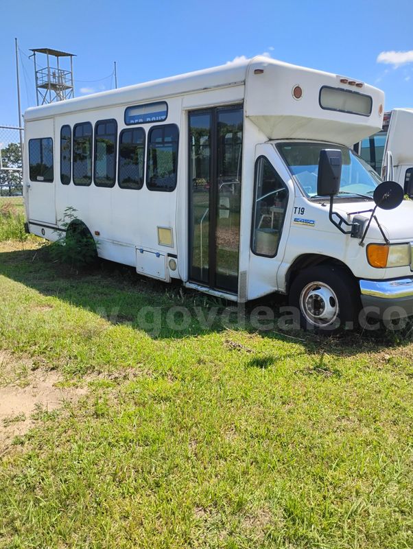 2006 Ford Econoline
