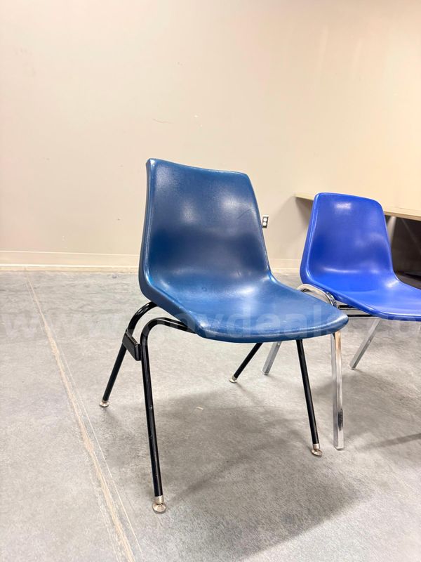 Set of 2 Blue Chairs