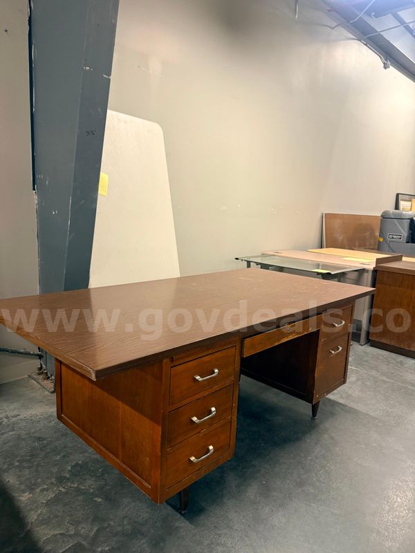 Office Desk