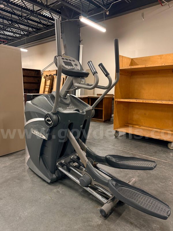 Octane Fitness PRO350 Elliptical Trainer