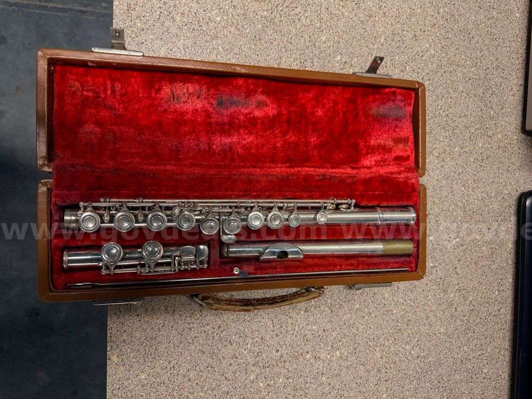 Artley Student Model Flute