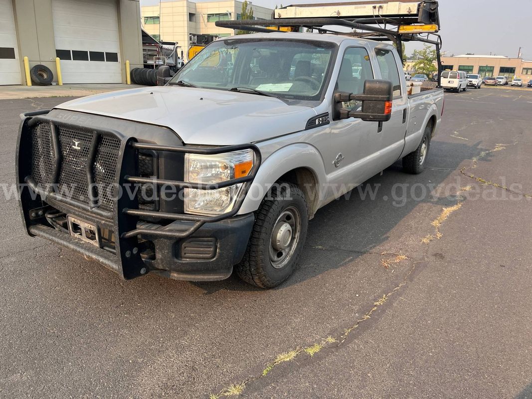 2015 Ford F350 4x2 (ID#12483) (26-2382) 405