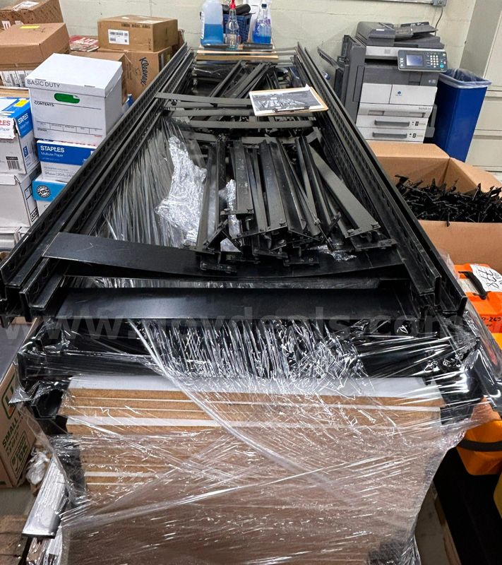 Shelving (ID #12506) (Off-Site) (26-2680-1) 676
