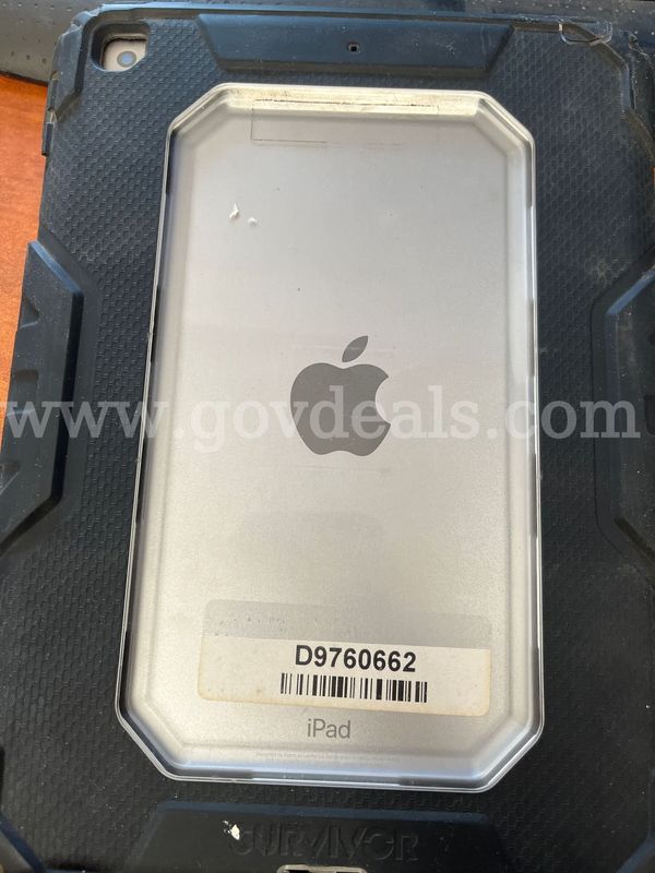 Apple iPad 5th Gen: 128GB (ID#12511)