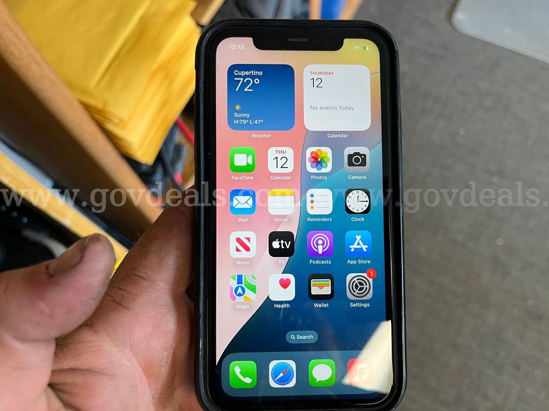 iPhone XR (ID #12515)