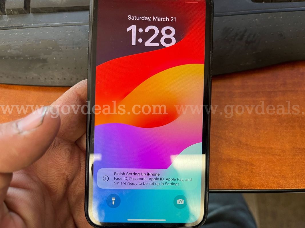 iPhone XR (ID #12527)