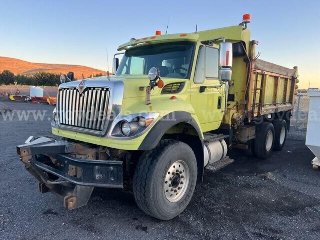2010 International 7600 (ID#12577) (26-2650) 405