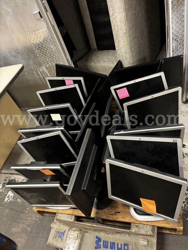 20 computer monitors