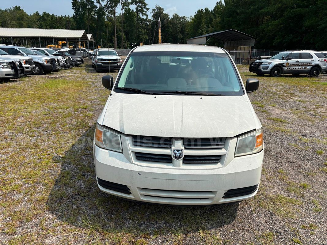 2010 Dodge Grand Caravan (1 of 12)