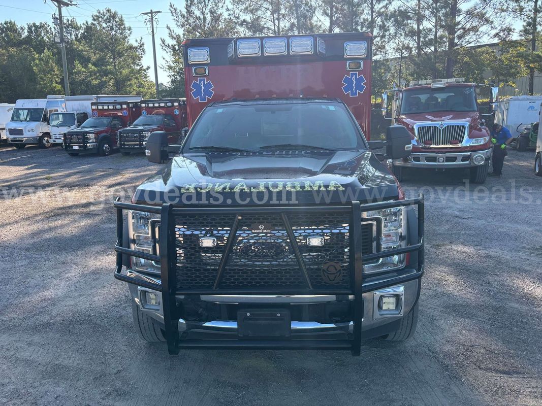 2020 Ford F-450 Ambulance
