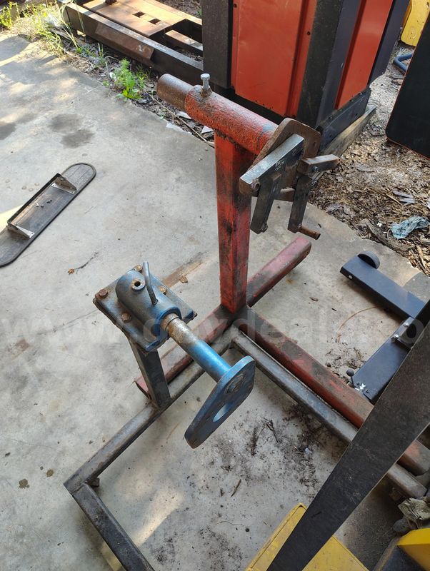 Engine Stands