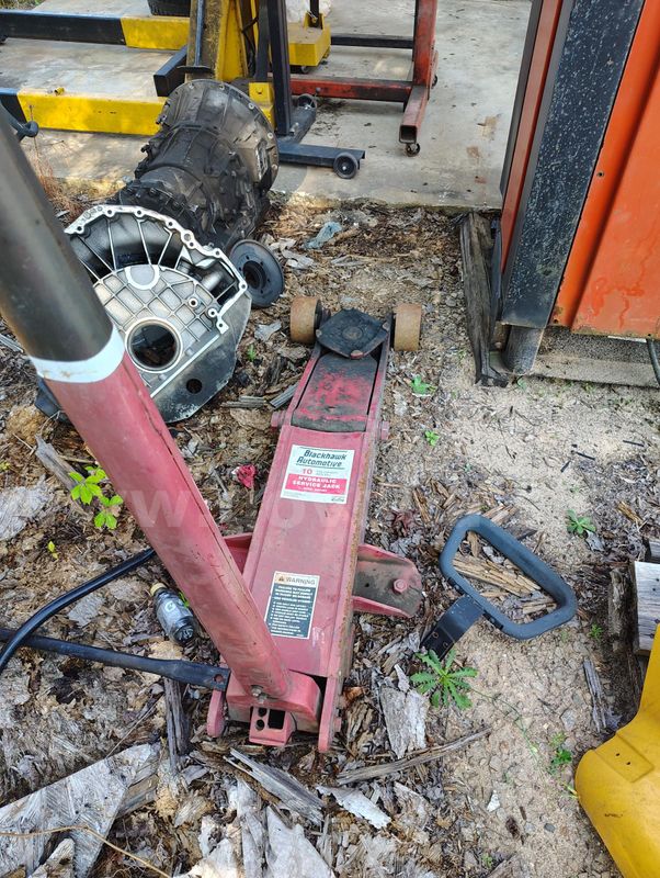Blackhawk 10ton floor jack