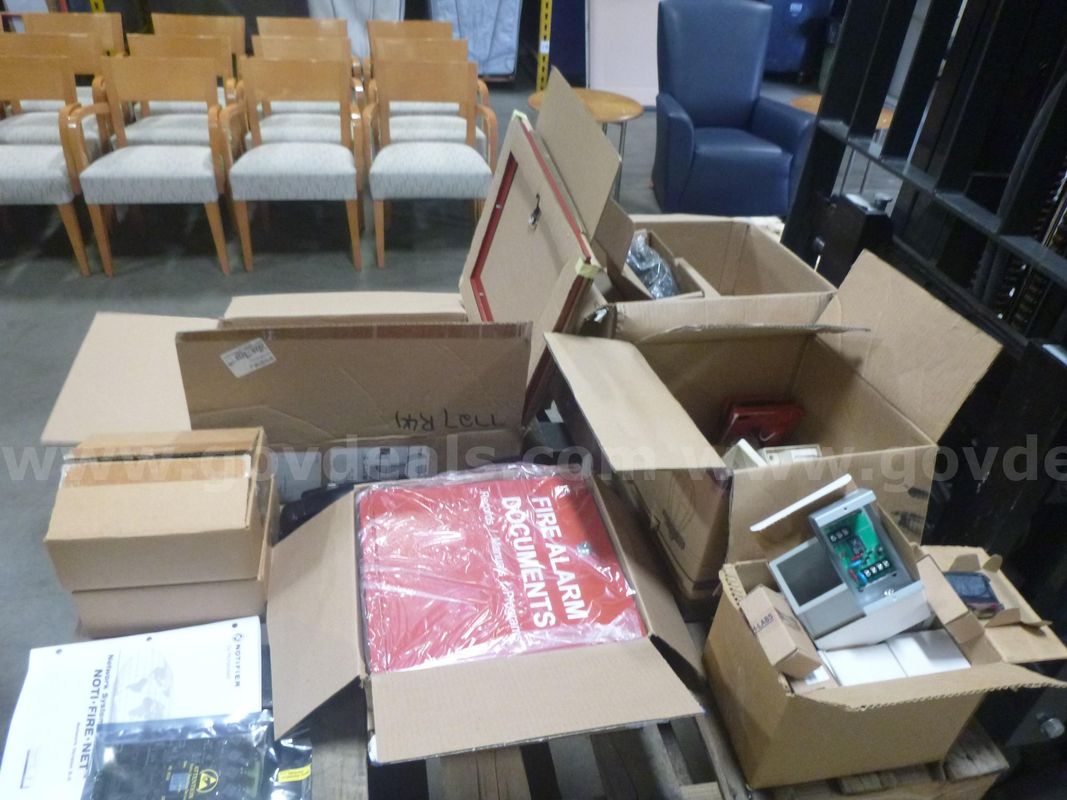 (1) Lot of Assorted Fire Alarm Devices