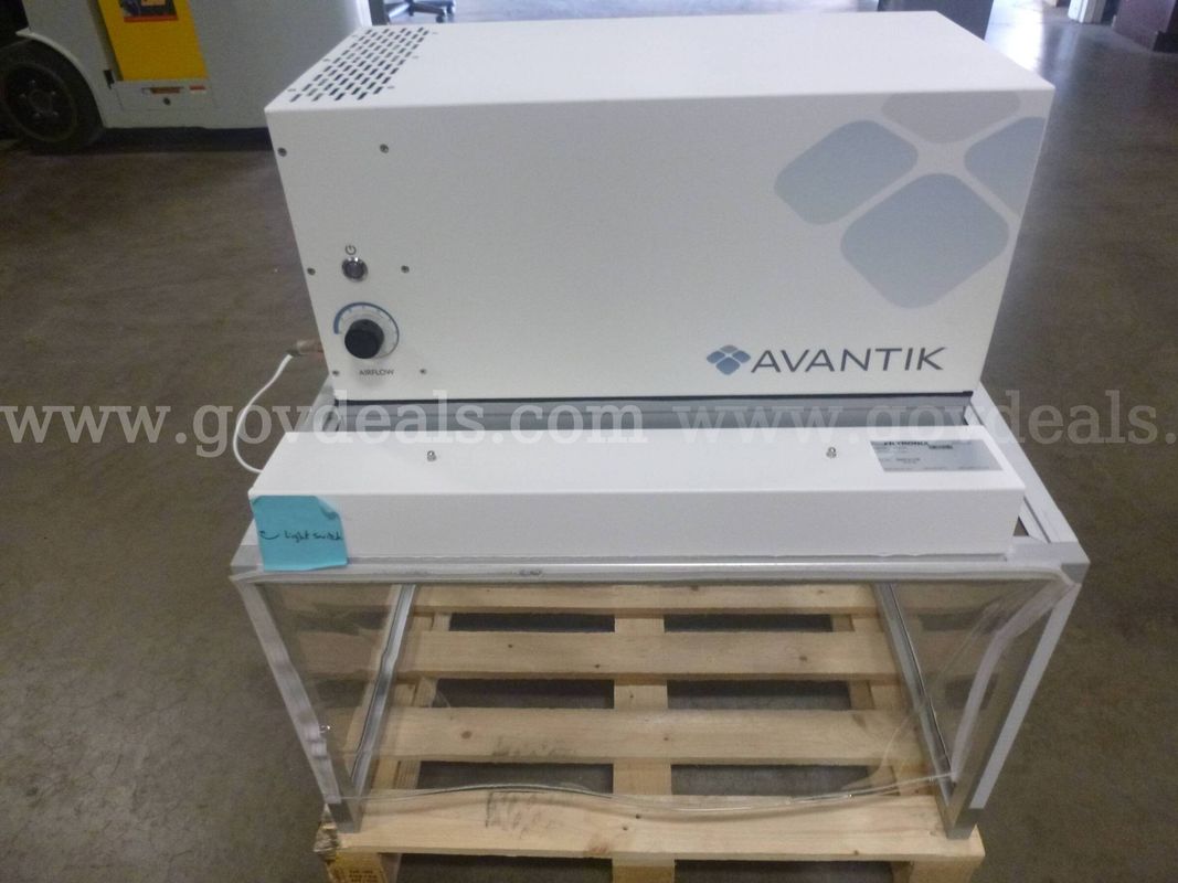 (1) Avantik Ductless Fume Hood G-Series