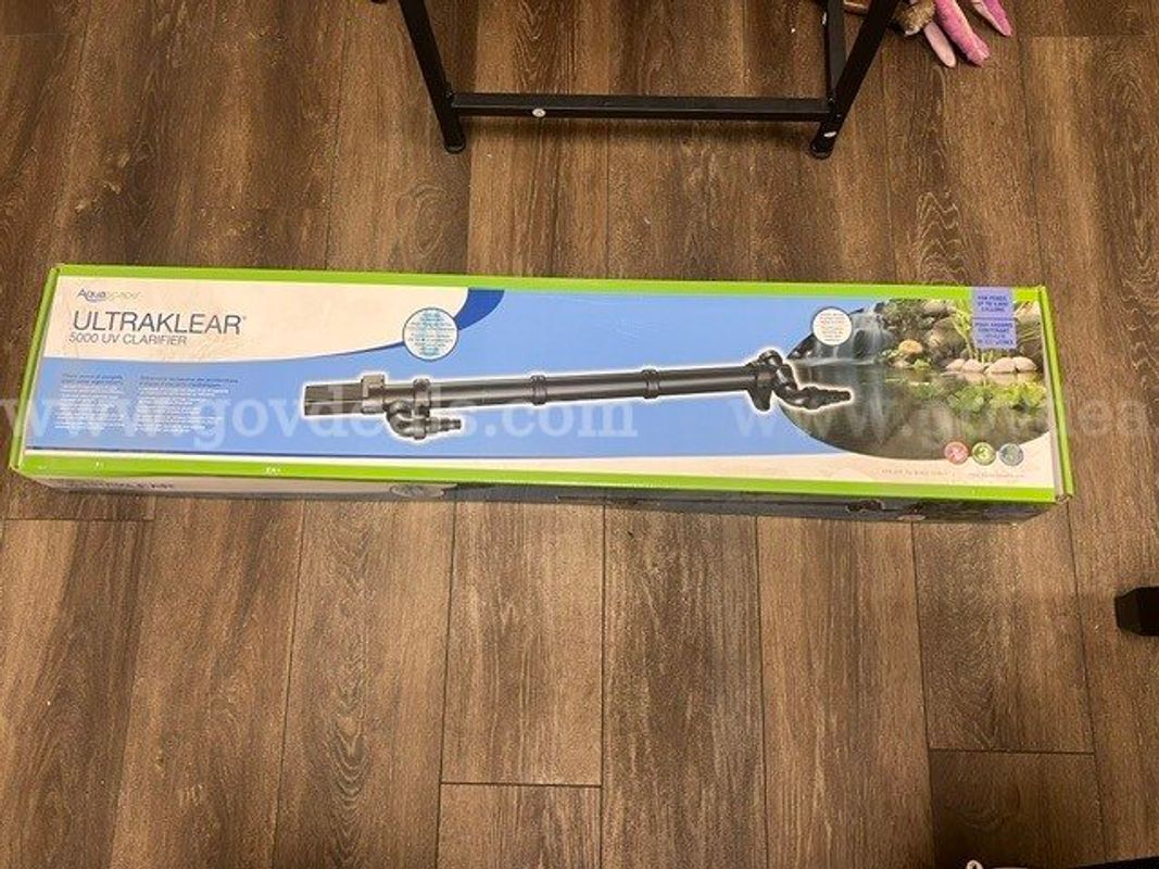Aquascape UltraKlear 5000 UV Clarifier/Sterilizer for Pond Water Features, 55 Watts