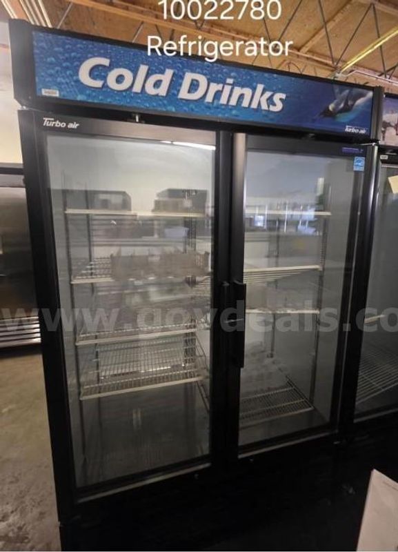 Refrigerator display - 2 door swing