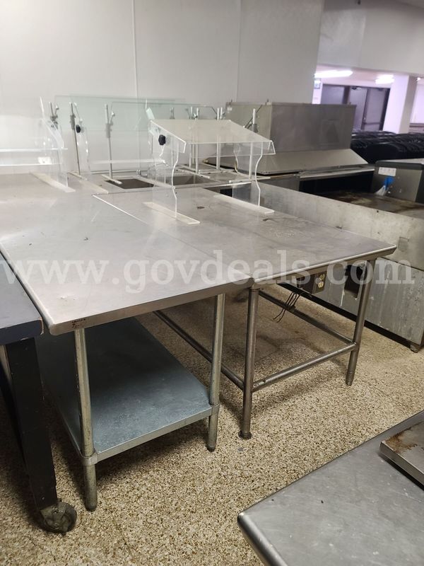 Table - Rectangle