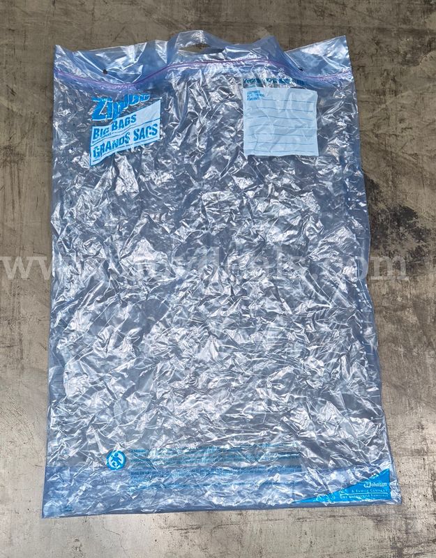 Ziploc Brand Extra Large Big Bags (Approx. 136 Count)
