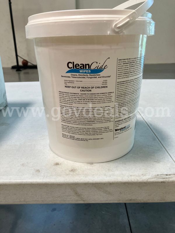 CleanCide Wipes 280 Buckets (400 wipes each) on 3 pallets - New/EXPIRED