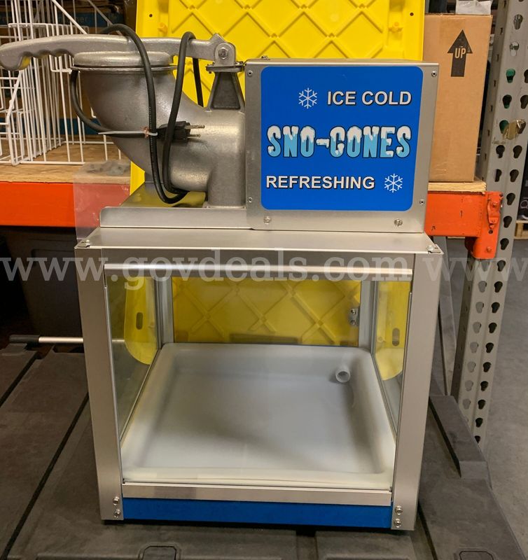 Paragon Simply - A -Blast Sno Cone Machine