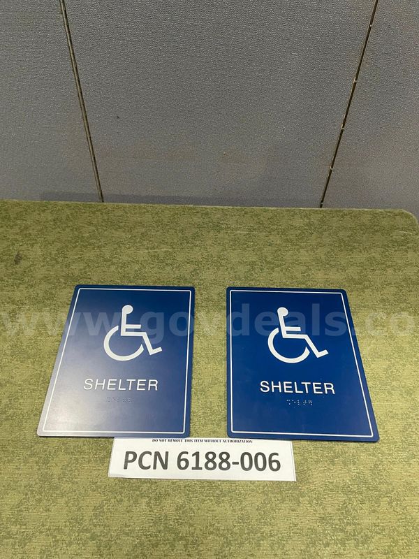 Signs, 8 x 10, Wheelchair - Shelter; includes braille symbols, Plastic