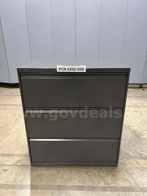 Filing Cabinet, 3-Drawer, Lateral, Metal