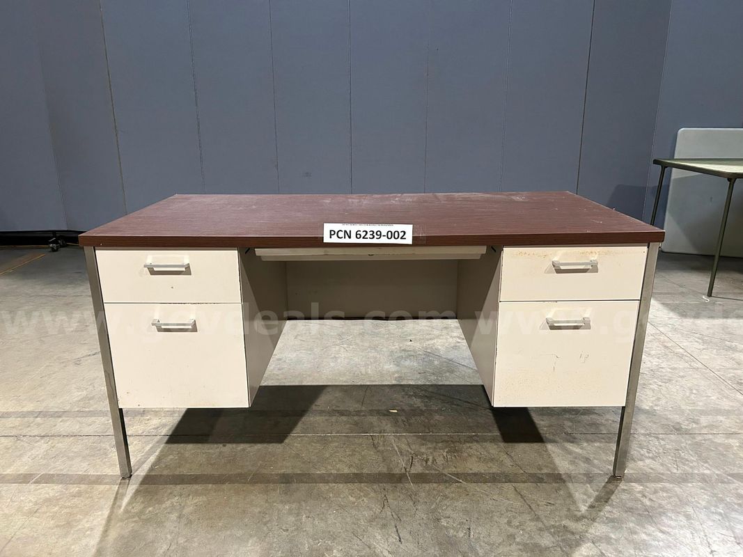 Desk, 5-Drawer, Wood-Top, Metal