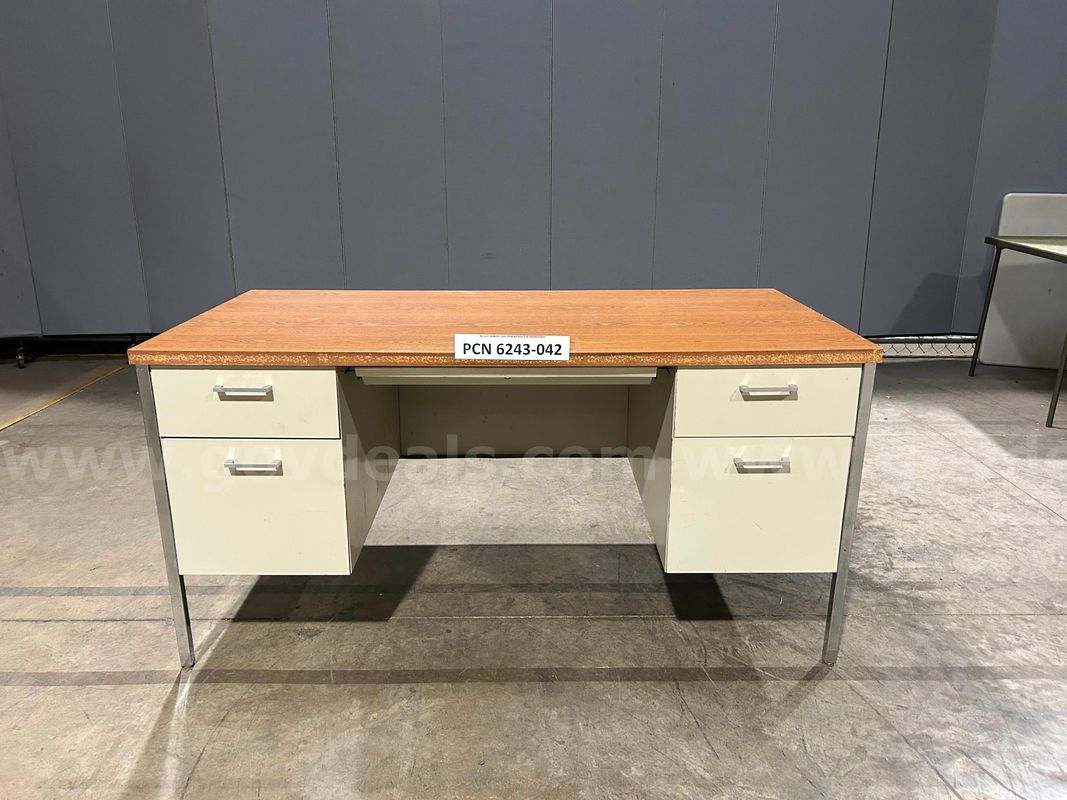 Desk, 5-Drawers, Wood-Top, Metal (damage trim)