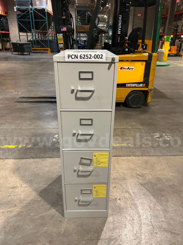 Filing Cabinet, 4-Drawers, Metal