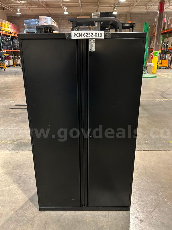 Cabinet, Storage, 2-Doors, 4-Shelves, Metal