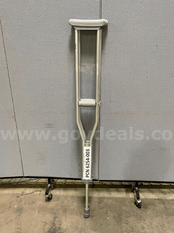 Crutches, Aluminum, Guardian, Adult/Patient Height: 5'2" - 5'10"