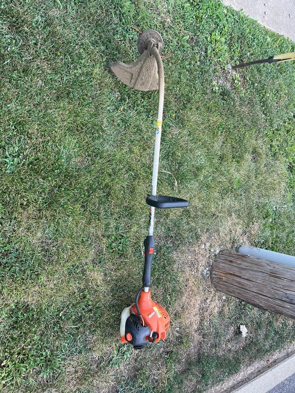 String Trimmer/Weed Whacker