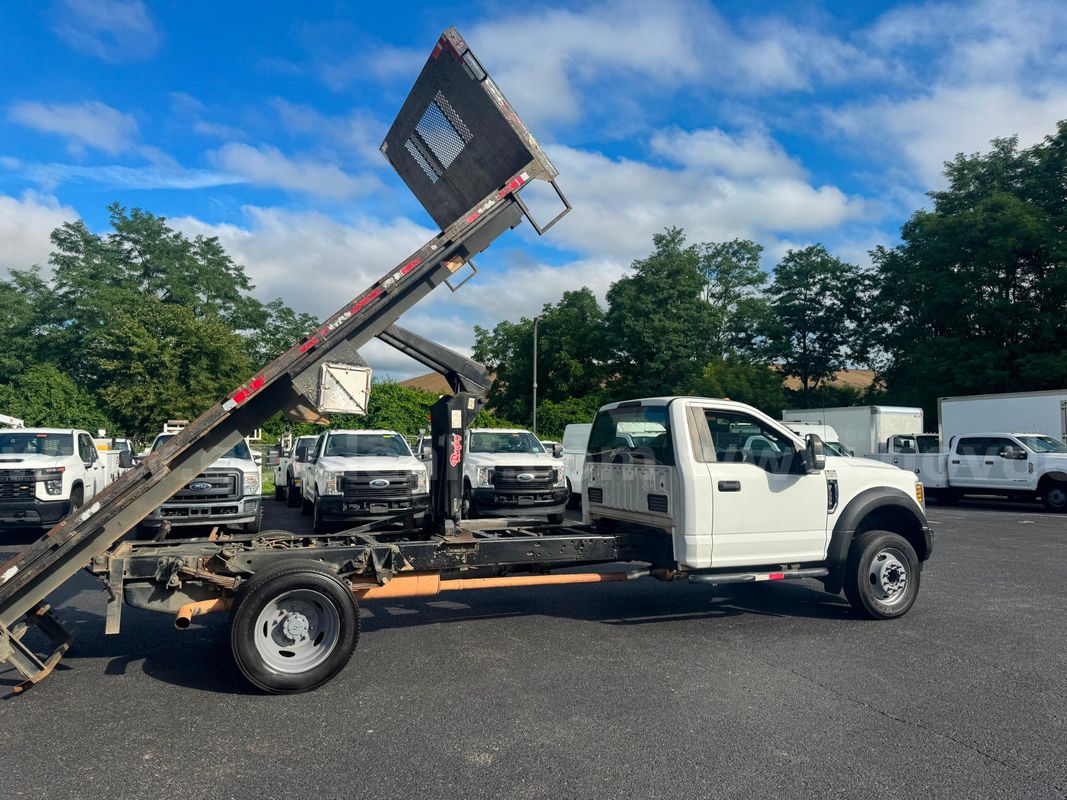 2019 FORD F550 DUMPING FLATBED