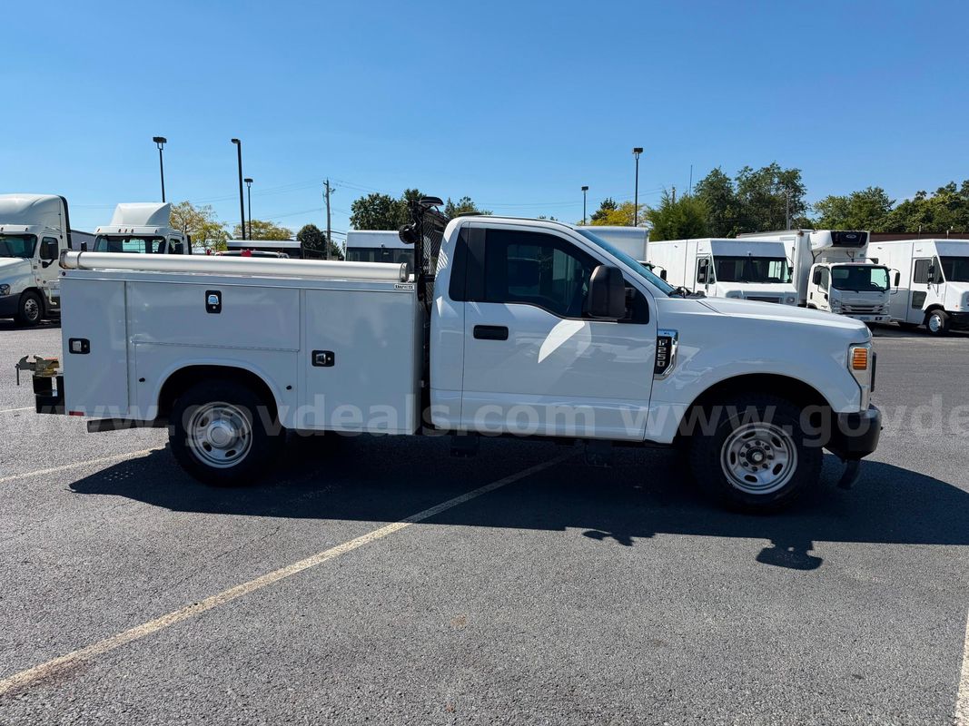 2021 Ford F-250 Service Body Truck