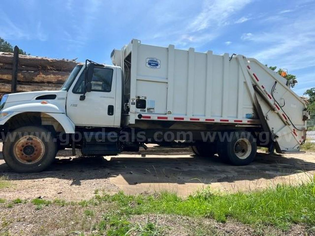 Marion Garbage Truck