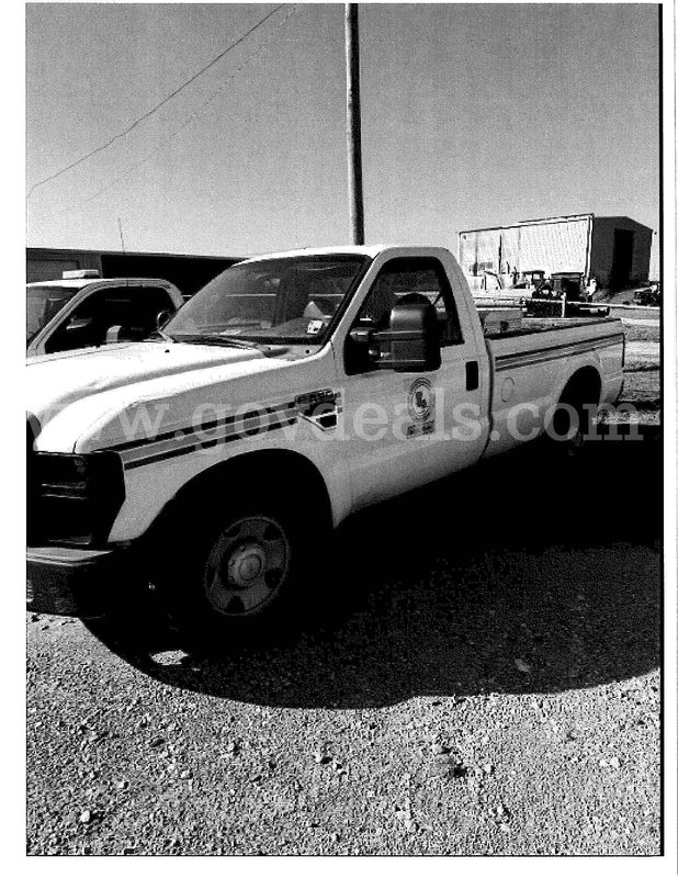 2009 Ford F-250 SD XL 2WD Truck