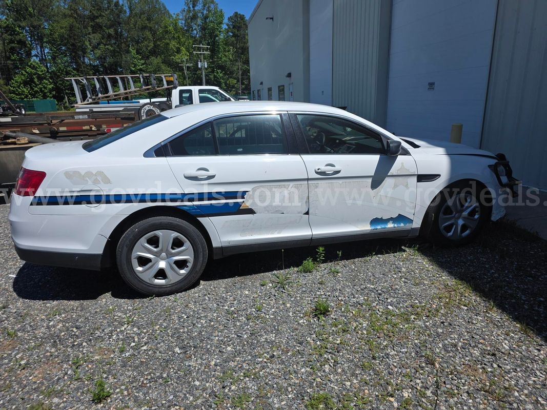 2015 Ford Taurus