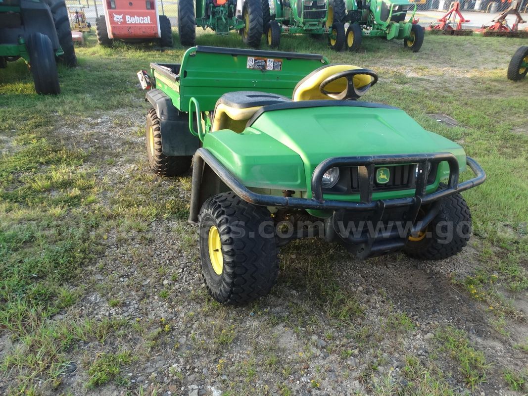 2015 John Deere 4X2SJ Gator