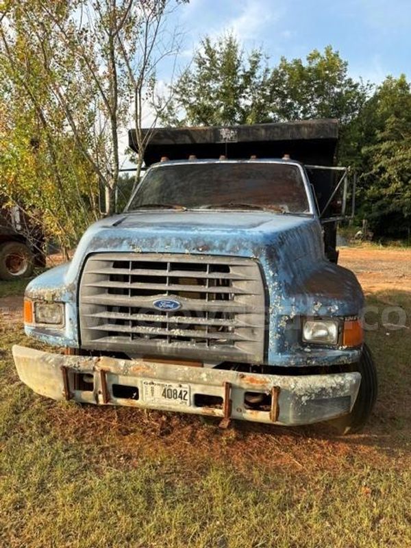 1997 Ford F700