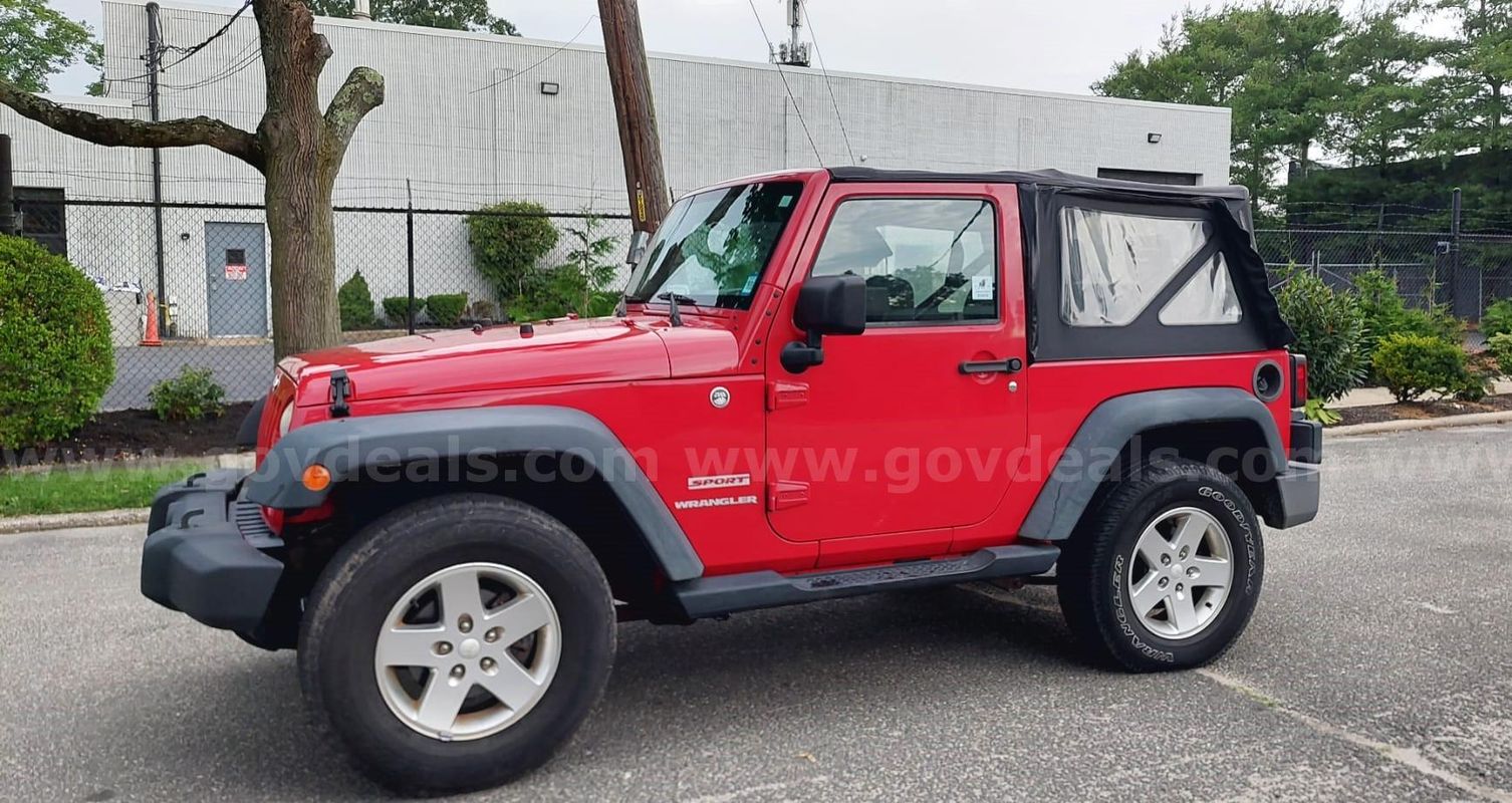2010 Jeep Wrangler SPORT UTILITY 4x4 Auto