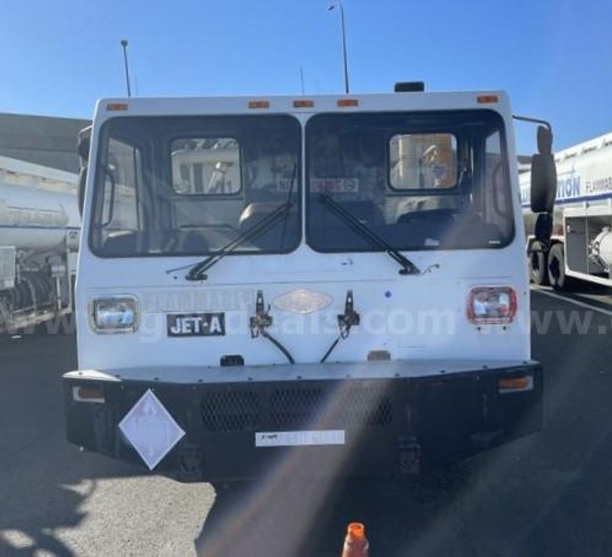 2009 Crane Carrier Jet Refueling Truck 10k Gallons