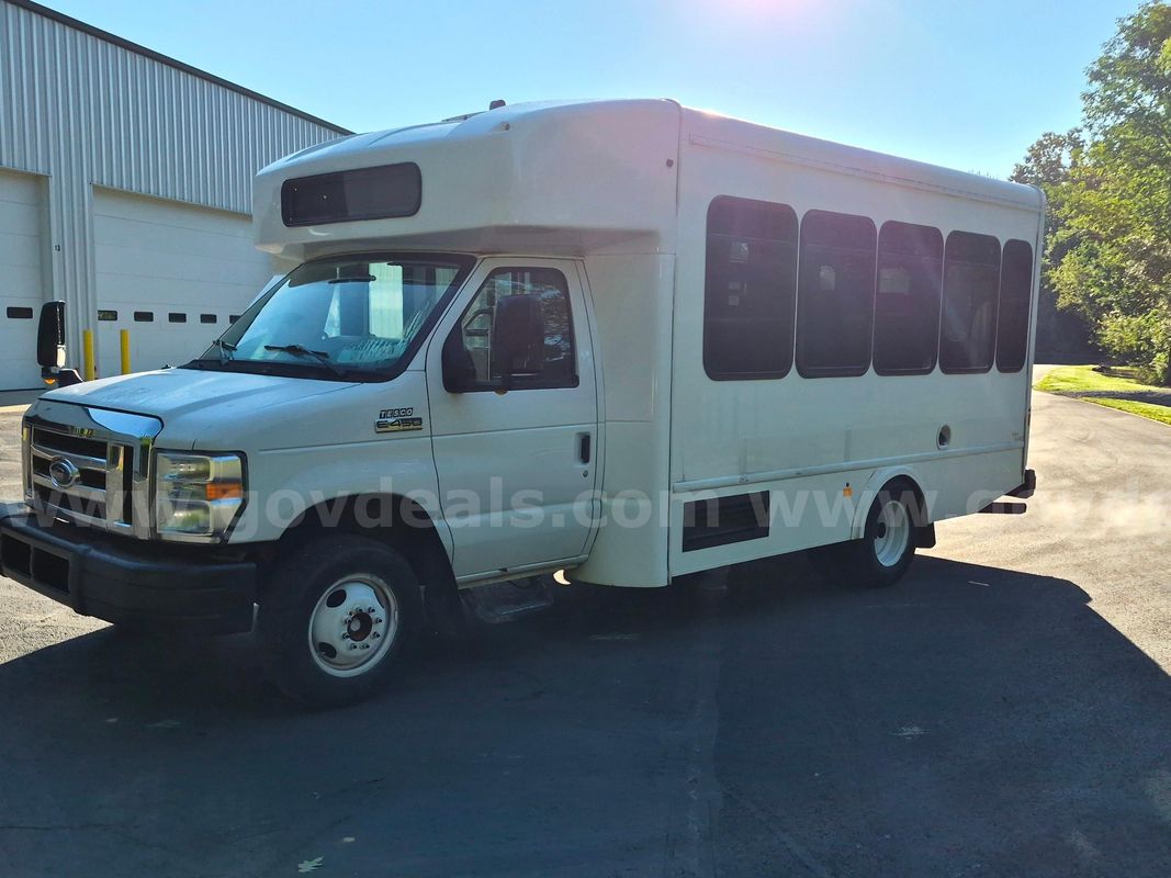 2021 Ford Econoline