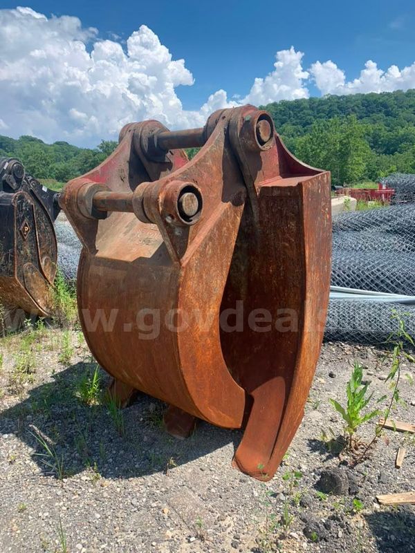 Komatsu PC400 Excavator Demolition Grapple