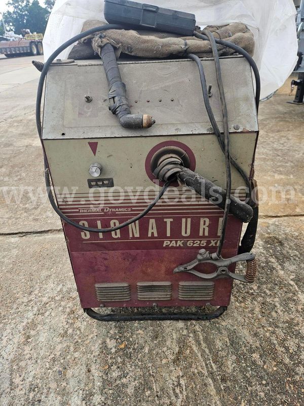 Thermal Dynamics SIGMATUR PAK 625 XT Plasma Cutter qty 1