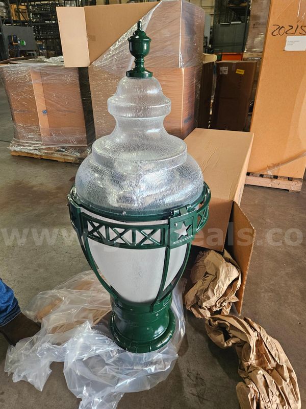 New Houstonian Acorn-Style Luminaires, 250W Metal Halide, Decorative Cage, Fir Green Finish qty 3