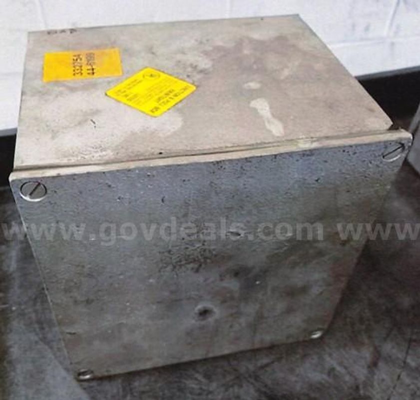 Aluminum Electrical Junction Boxes, 8" x 8" x 6", Slip Cover, Model B886, qty 5